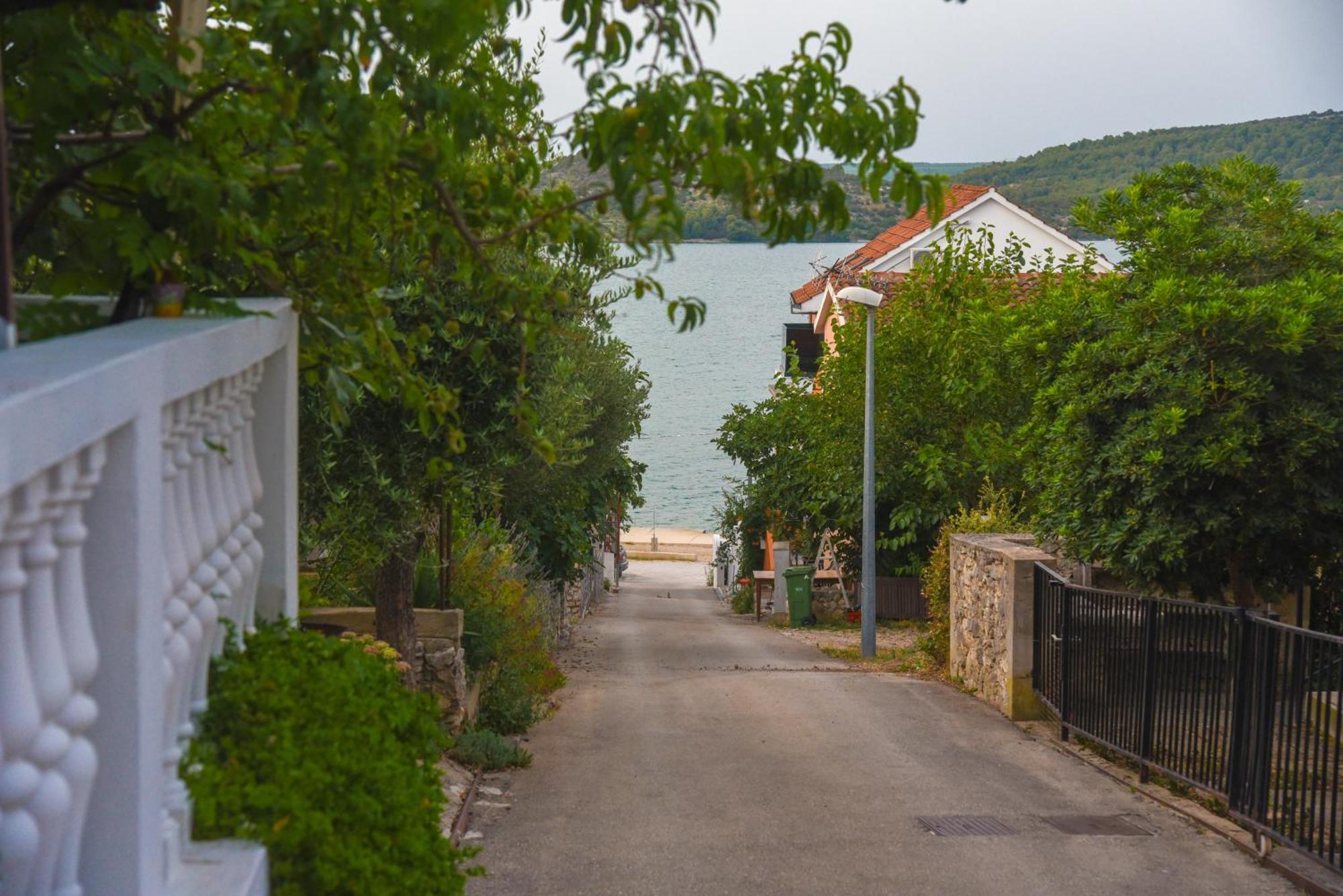Apartments Vendi Sibenik Bagian luar foto