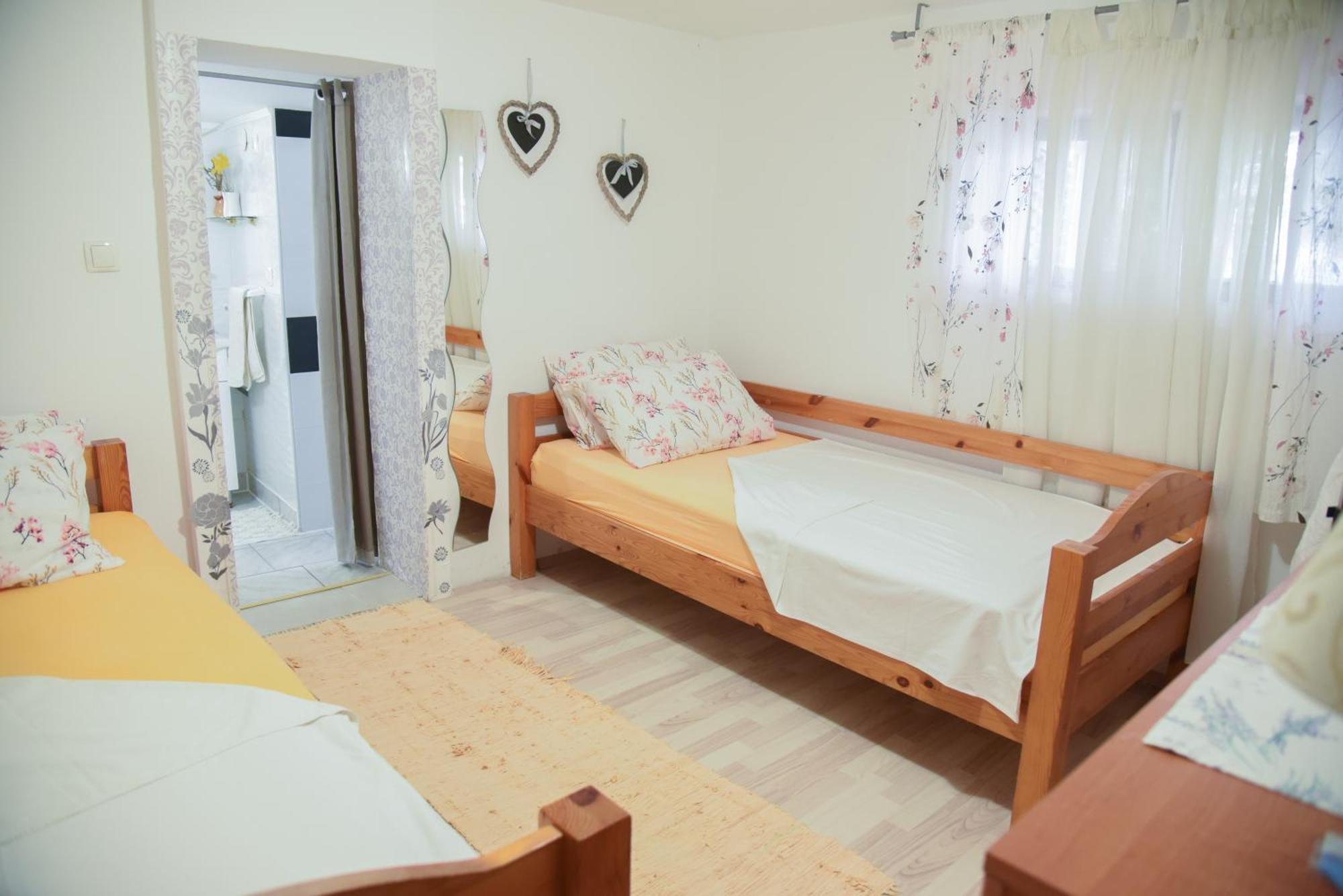 Apartments Vendi Sibenik Bagian luar foto